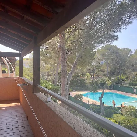 Agreable T2 Avec Piscine & Parking, Pres - Fr-1-226a-197 * Fréjus